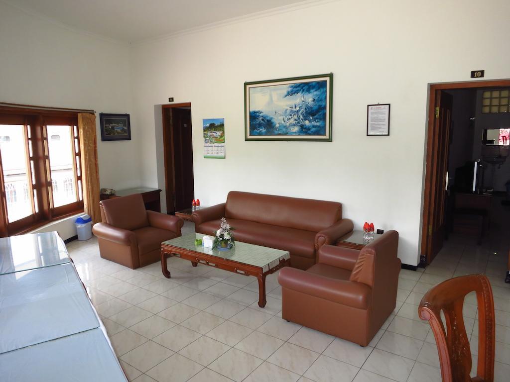 Hotel Selecta Batu  Exterior foto