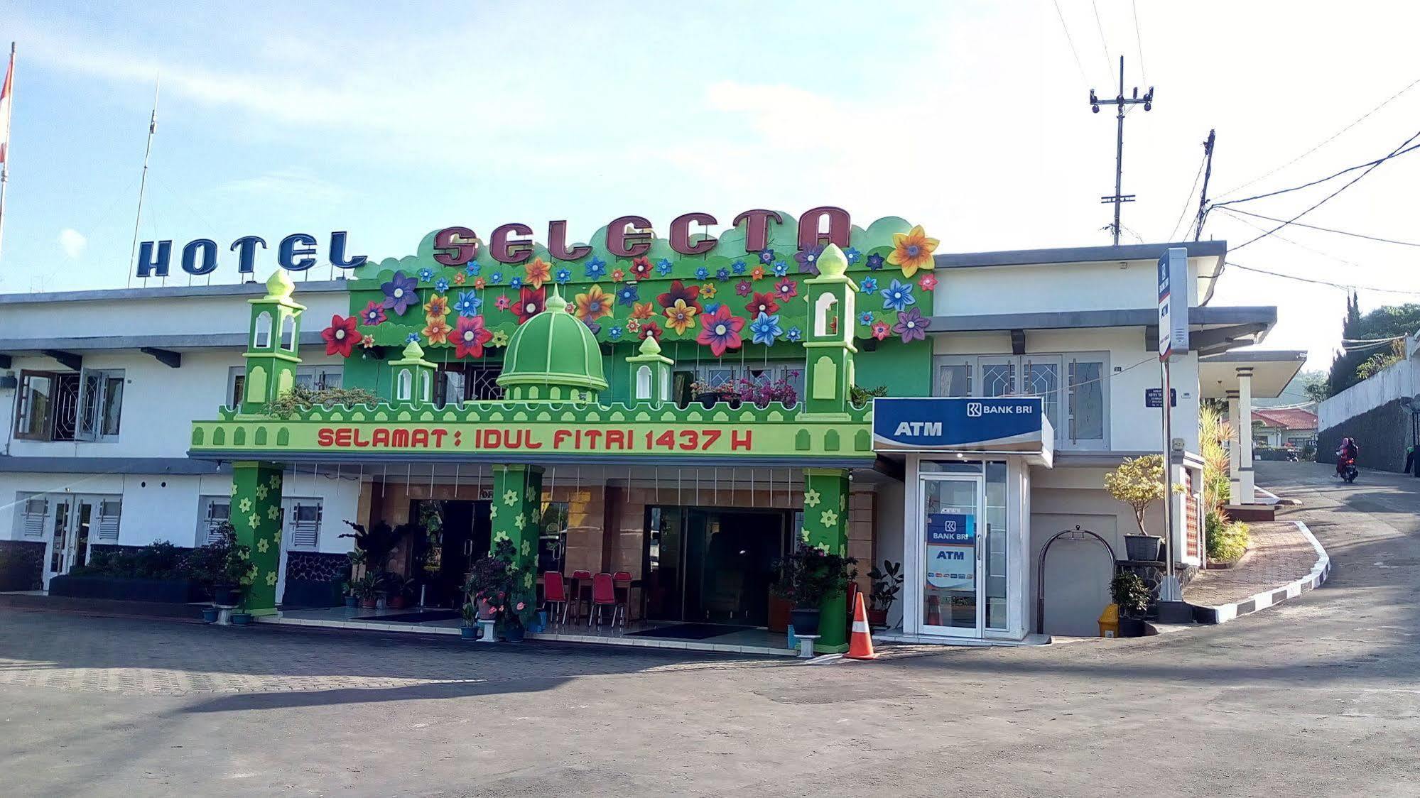 Hotel Selecta Batu  Exterior foto