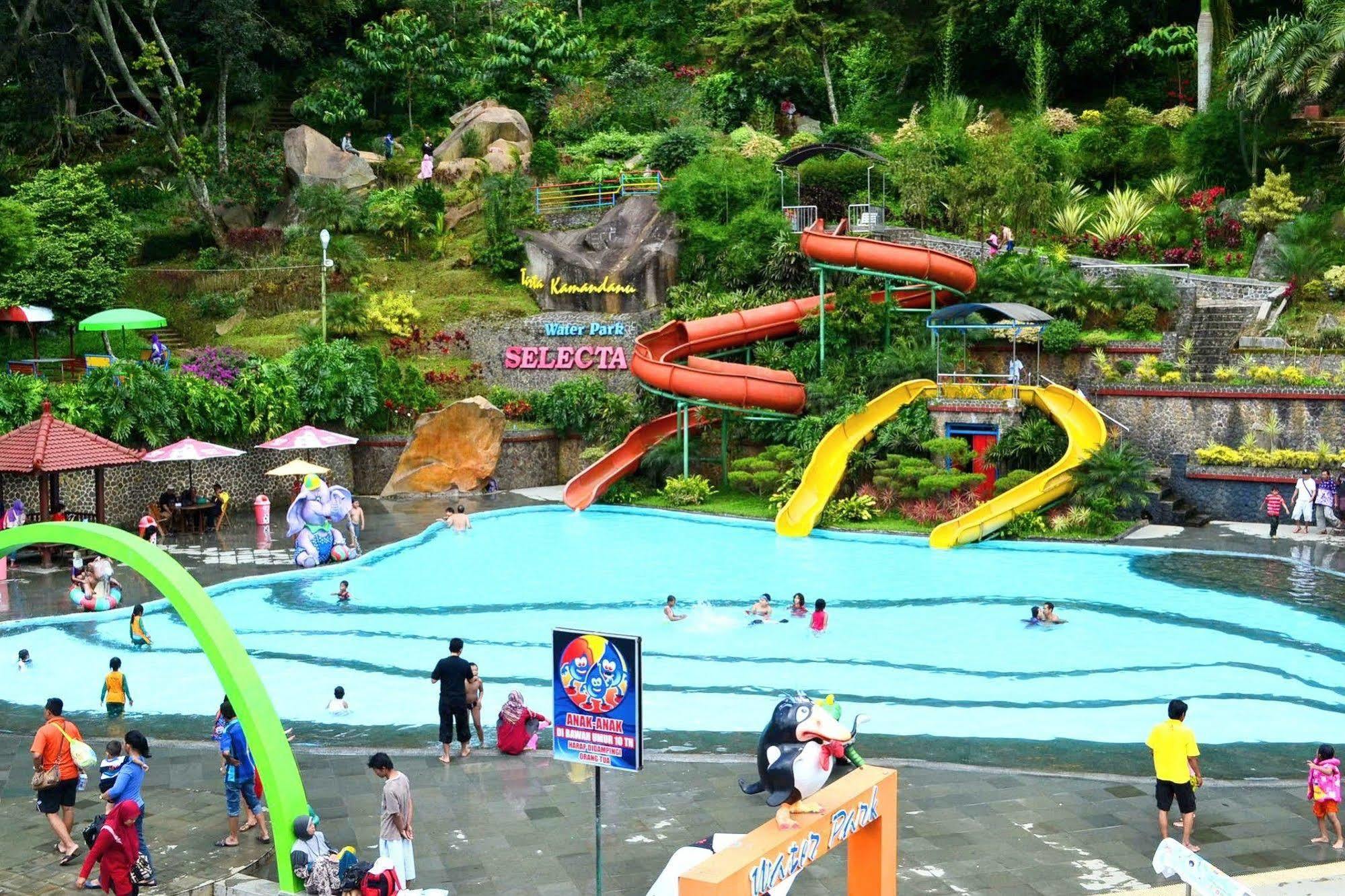 Hotel Selecta Batu  Exterior foto